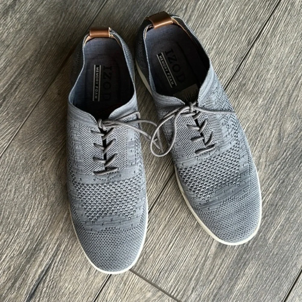 IZOD shoes men’s lace up casual size 9.5 gray